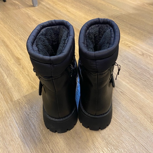 Winter boots - Picture 3 of 3